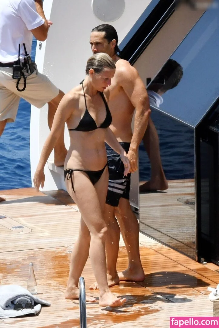 Gwyneth Paltrow / GwynethPaltrow Onlyfans Photo Gallery 