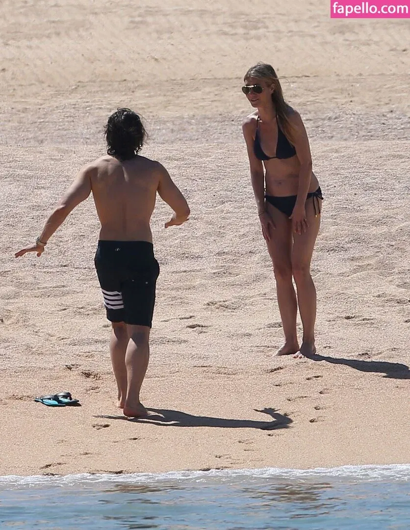 Gwyneth Paltrow / GwynethPaltrow Onlyfans Photo Gallery 