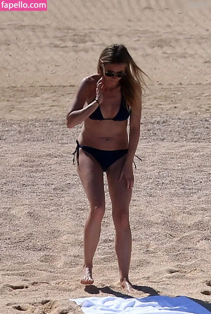 Gwyneth Paltrow / GwynethPaltrow Onlyfans Photo Gallery 
