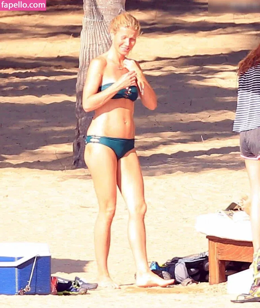 Gwyneth Paltrow / GwynethPaltrow Onlyfans Photo Gallery 