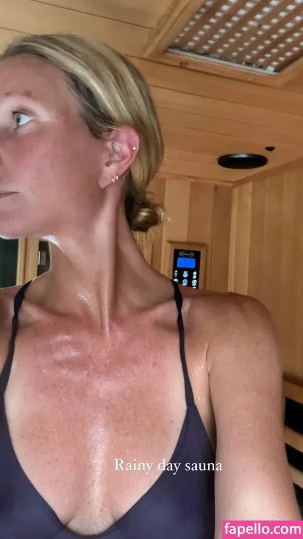 Gwyneth Paltrow / GwynethPaltrow Onlyfans Photo Gallery 
