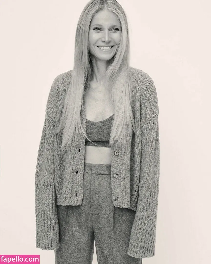 Gwyneth Paltrow / GwynethPaltrow Onlyfans Photo Gallery 