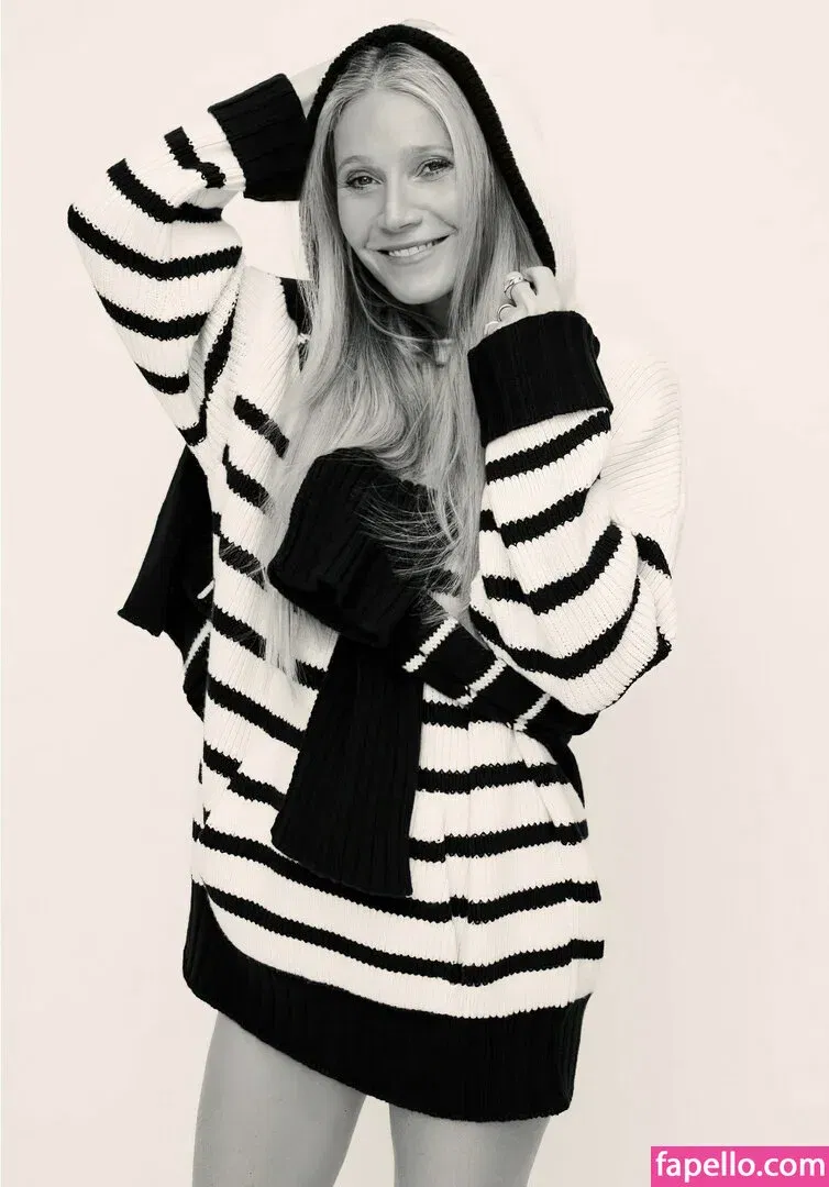 Gwyneth Paltrow / GwynethPaltrow Onlyfans Photo Gallery 