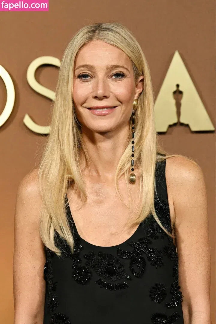 Gwyneth Paltrow / GwynethPaltrow Onlyfans Photo Gallery 