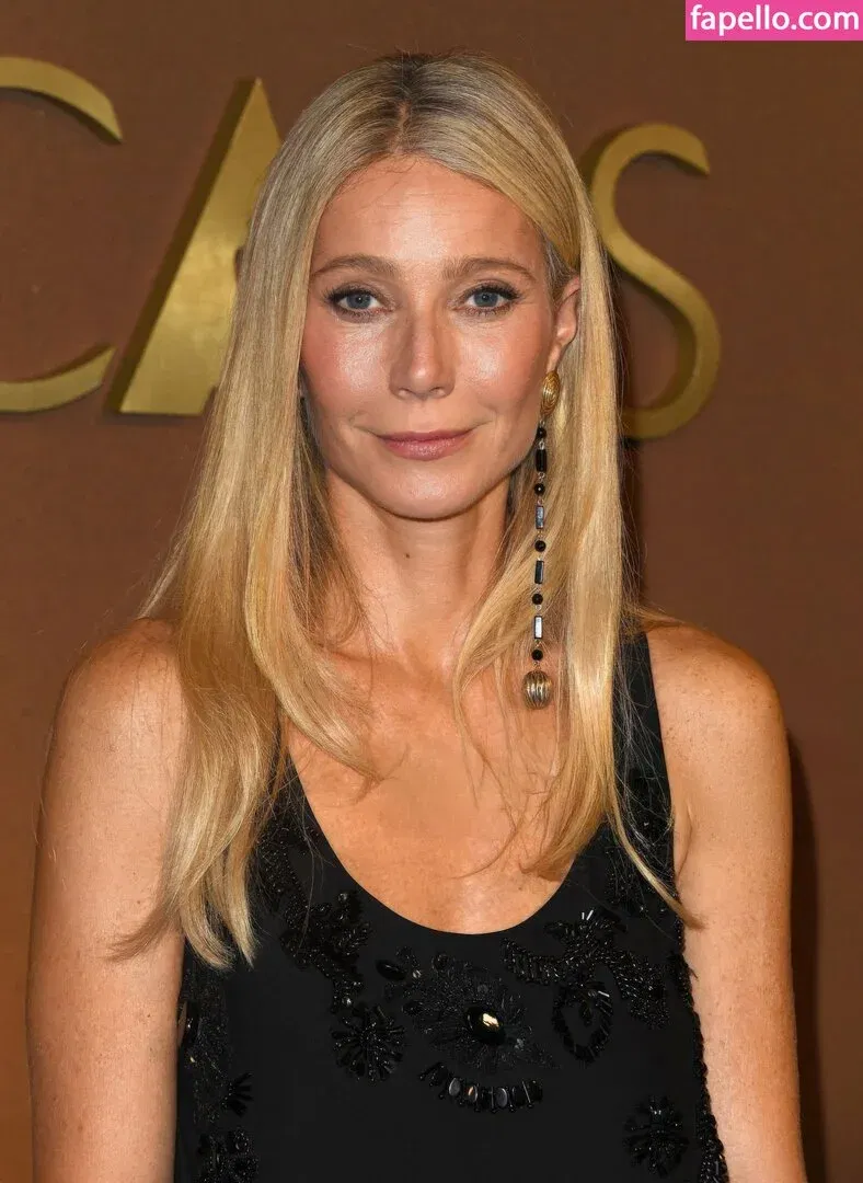 Gwyneth Paltrow / GwynethPaltrow Onlyfans Photo Gallery 