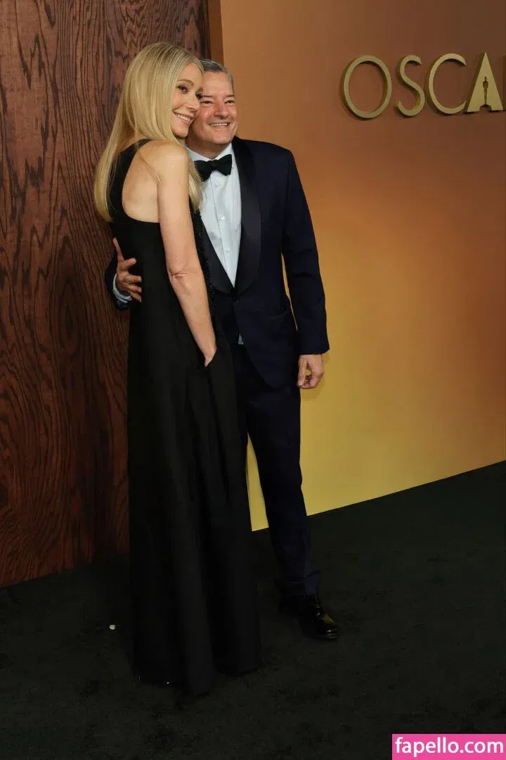 Gwyneth Paltrow / GwynethPaltrow Onlyfans Photo Gallery 