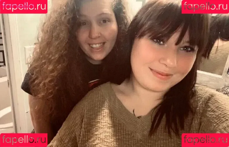 foxynicole95 / foxynicole_ Onlyfans Photo Gallery 