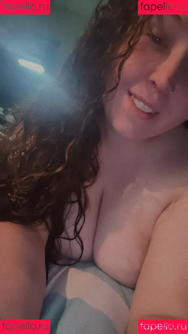 foxynicole95 / foxynicole_ Onlyfans Photo Gallery 