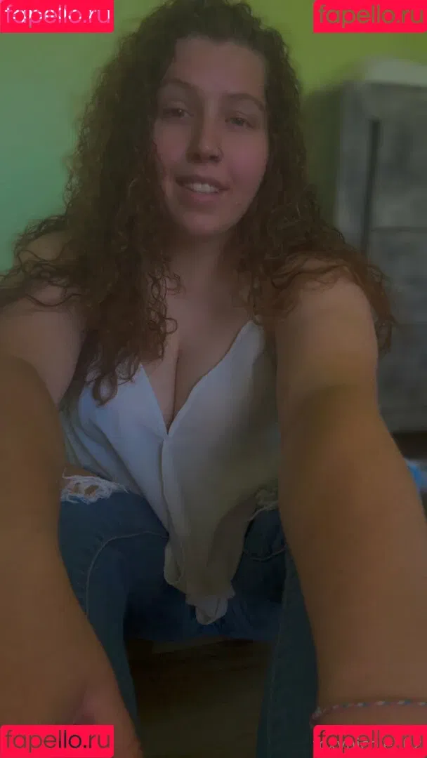 foxynicole95 / foxynicole_ Onlyfans Photo Gallery 