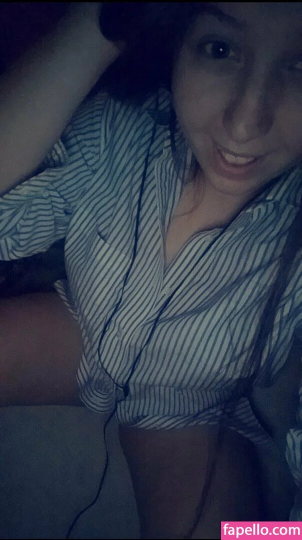 foxynicole95 / foxynicole_ Onlyfans Photo Gallery 