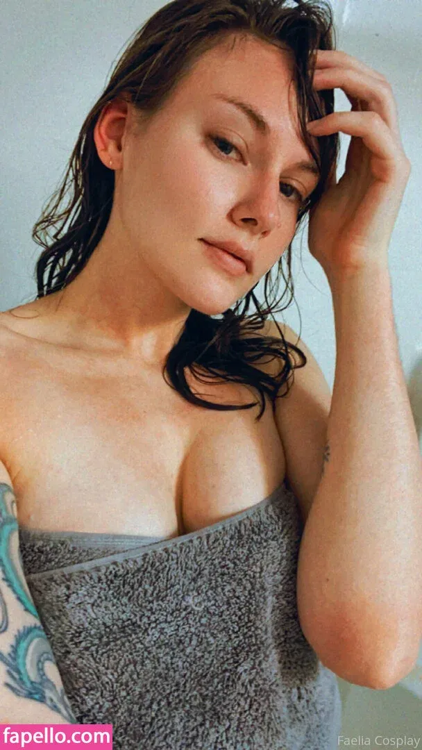 faeliafire / justfaelia Onlyfans Photo Gallery 