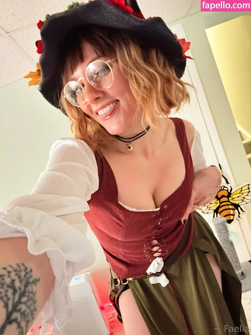 faeliafire / justfaelia Onlyfans Photo Gallery 