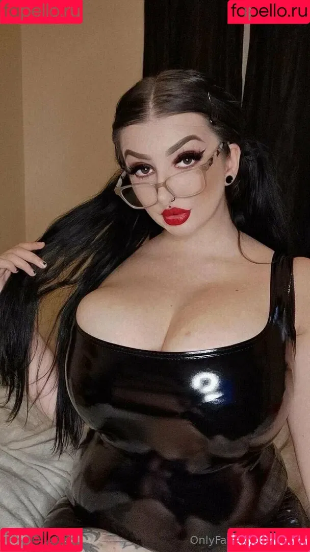 busty_beauty_girls / bustyaltgirl Onlyfans Photo Gallery 