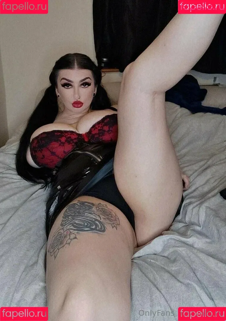 busty_beauty_girls / bustyaltgirl Onlyfans Photo Gallery 