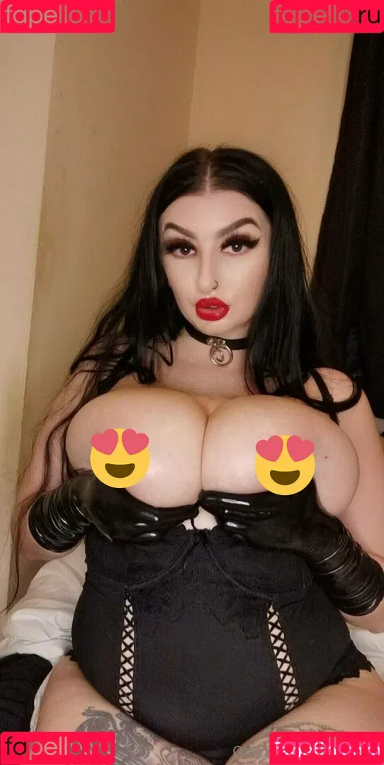 busty_beauty_girls / bustyaltgirl Onlyfans Photo Gallery 
