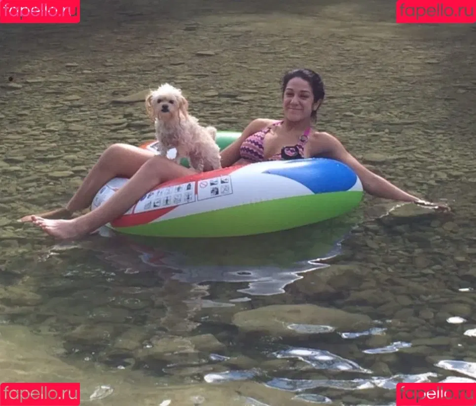 Bayley / Pamela Rose Martinez / bayley.r / https: / itsmebayley Onlyfans Photo Gallery 