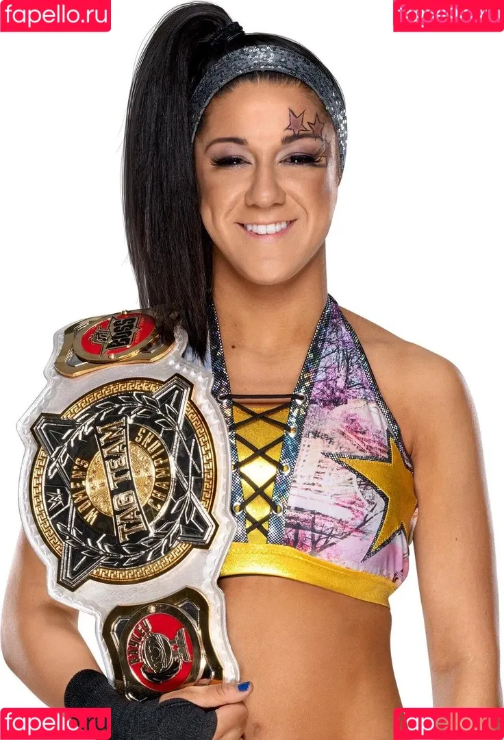 Bayley / Pamela Rose Martinez / bayley.r / https: / itsmebayley Onlyfans Photo Gallery 