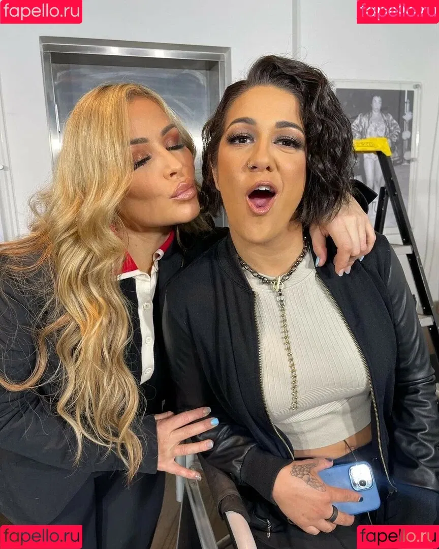 Bayley / Pamela Rose Martinez / bayley.r / https: / itsmebayley Onlyfans Photo Gallery 