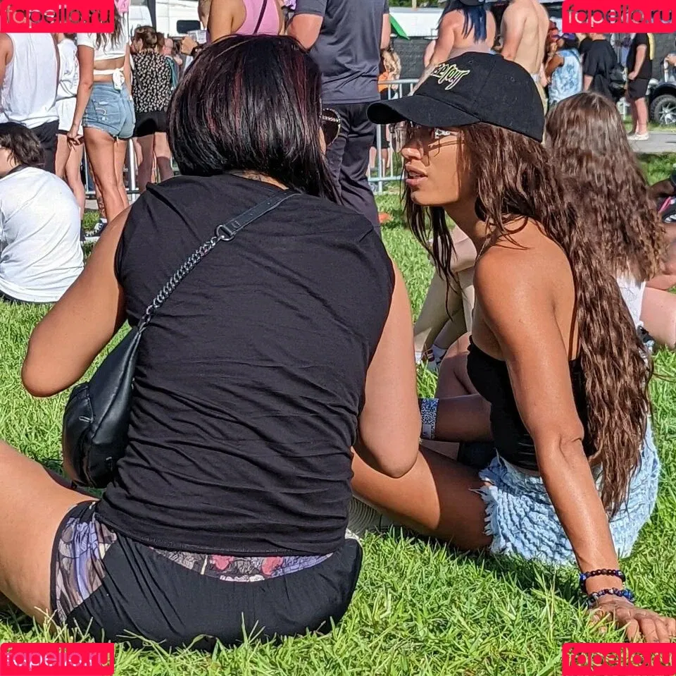 Bayley / Pamela Rose Martinez / bayley.r / https: / itsmebayley Onlyfans Photo Gallery 