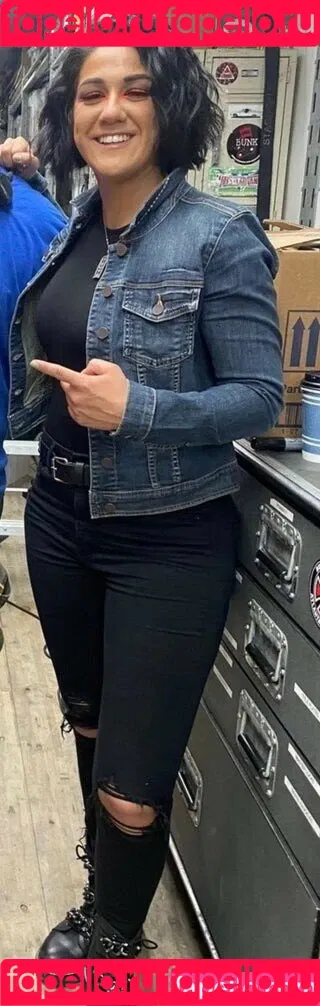 Bayley / Pamela Rose Martinez / bayley.r / https: / itsmebayley Onlyfans Photo Gallery 