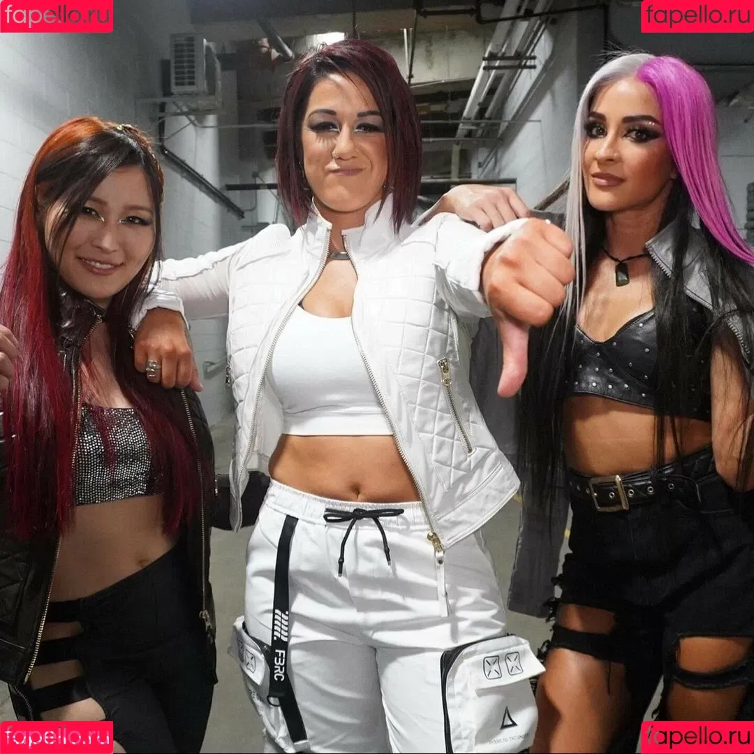 Bayley / Pamela Rose Martinez / bayley.r / https: / itsmebayley Onlyfans Photo Gallery 