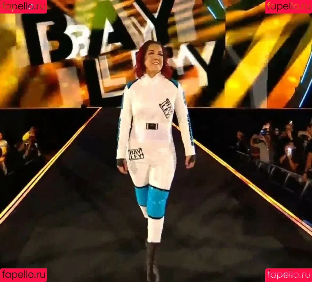 Bayley / Pamela Rose Martinez / bayley.r / https: / itsmebayley Onlyfans Photo Gallery 