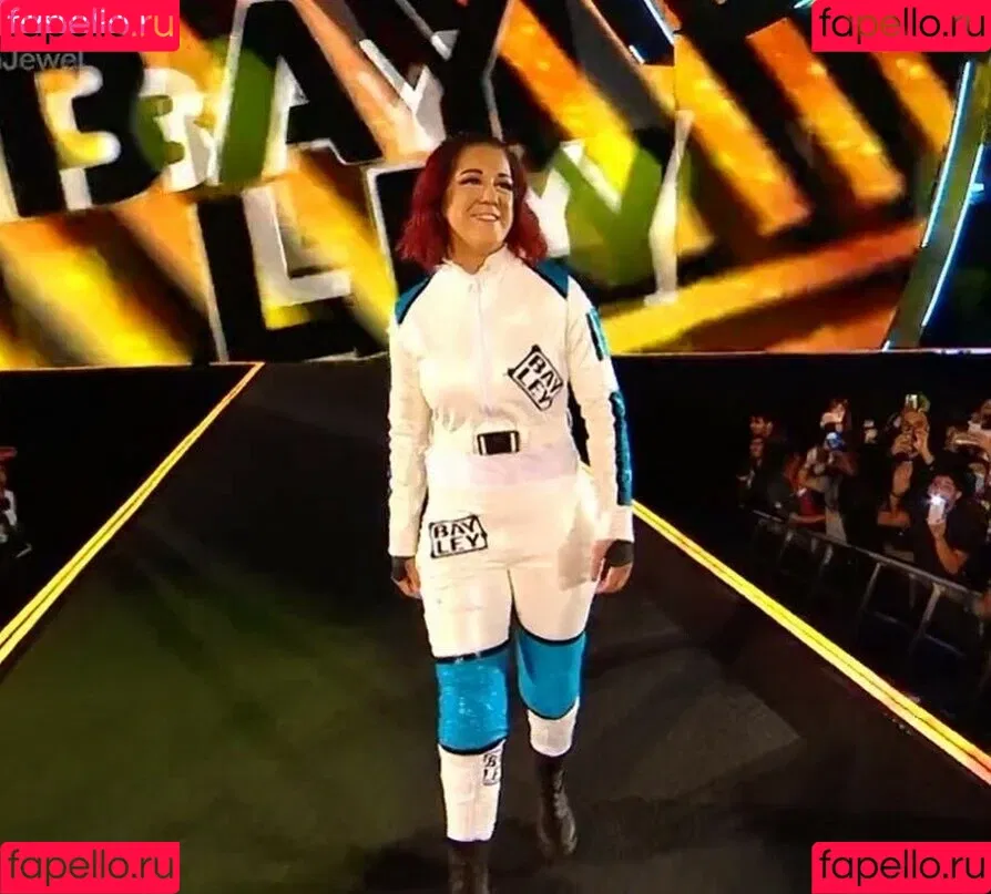 Bayley / Pamela Rose Martinez / bayley.r / https: / itsmebayley Onlyfans Photo Gallery 