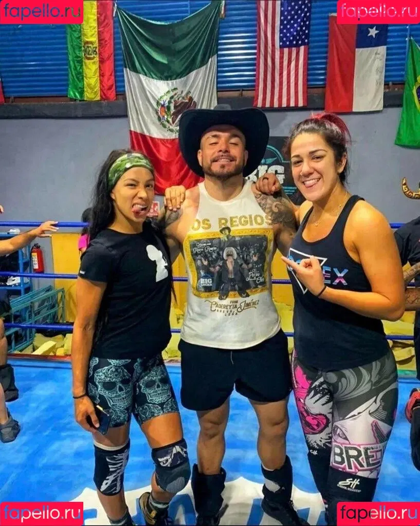 Bayley / Pamela Rose Martinez / bayley.r / https: / itsmebayley Onlyfans Photo Gallery 