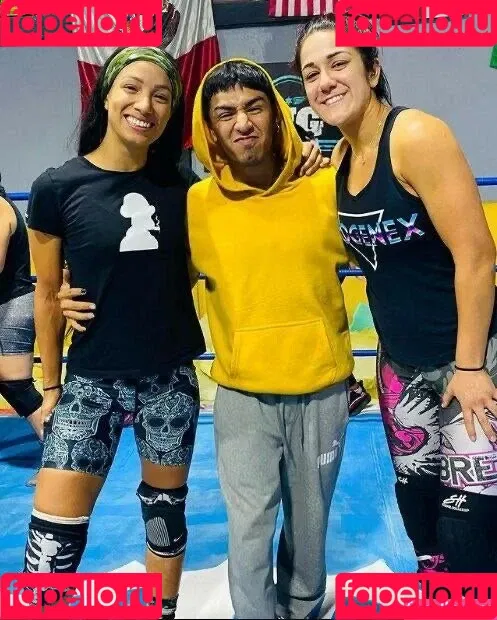 Bayley / Pamela Rose Martinez / bayley.r / https: / itsmebayley Onlyfans Photo Gallery 