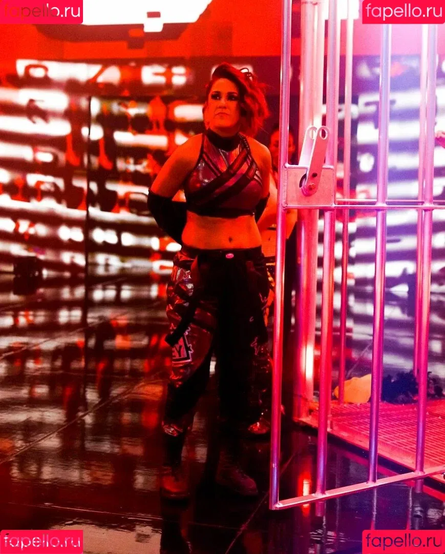 Bayley / Pamela Rose Martinez / bayley.r / https: / itsmebayley Onlyfans Photo Gallery 