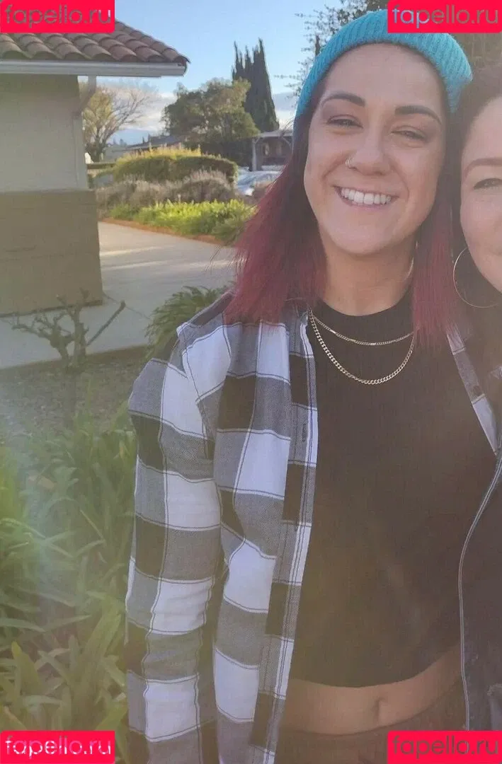 Bayley / Pamela Rose Martinez / bayley.r / https: / itsmebayley Onlyfans Photo Gallery 