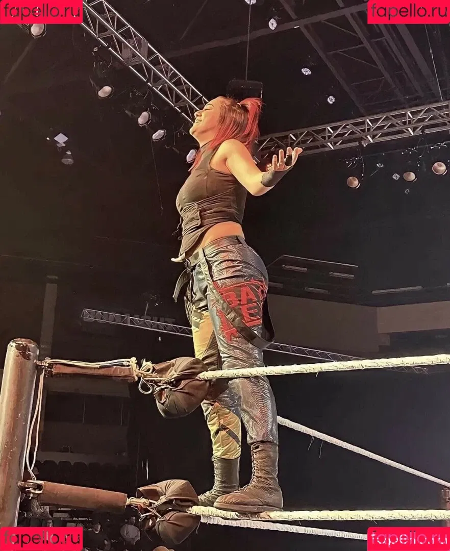 Bayley / Pamela Rose Martinez / bayley.r / https: / itsmebayley Onlyfans Photo Gallery 