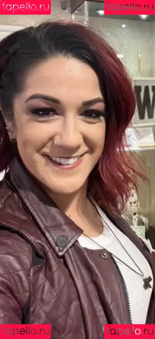 Bayley / Pamela Rose Martinez / bayley.r / https: / itsmebayley Onlyfans Photo Gallery 