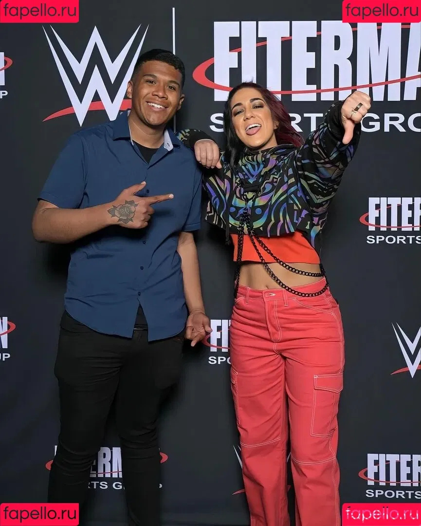Bayley / Pamela Rose Martinez / bayley.r / https: / itsmebayley Onlyfans Photo Gallery 