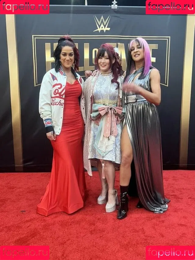 Bayley / Pamela Rose Martinez / bayley.r / https: / itsmebayley Onlyfans Photo Gallery 