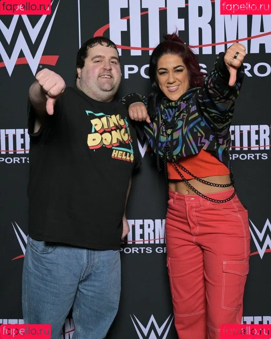 Bayley / Pamela Rose Martinez / bayley.r / https: / itsmebayley Onlyfans Photo Gallery 