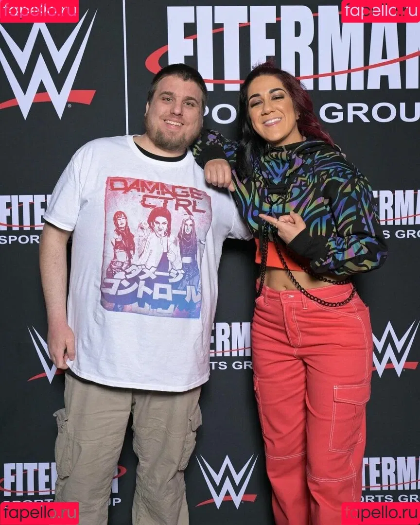 Bayley / Pamela Rose Martinez / bayley.r / https: / itsmebayley Onlyfans Photo Gallery 