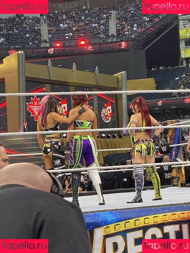 Bayley / Pamela Rose Martinez / bayley.r / https: / itsmebayley Onlyfans Photo Gallery 