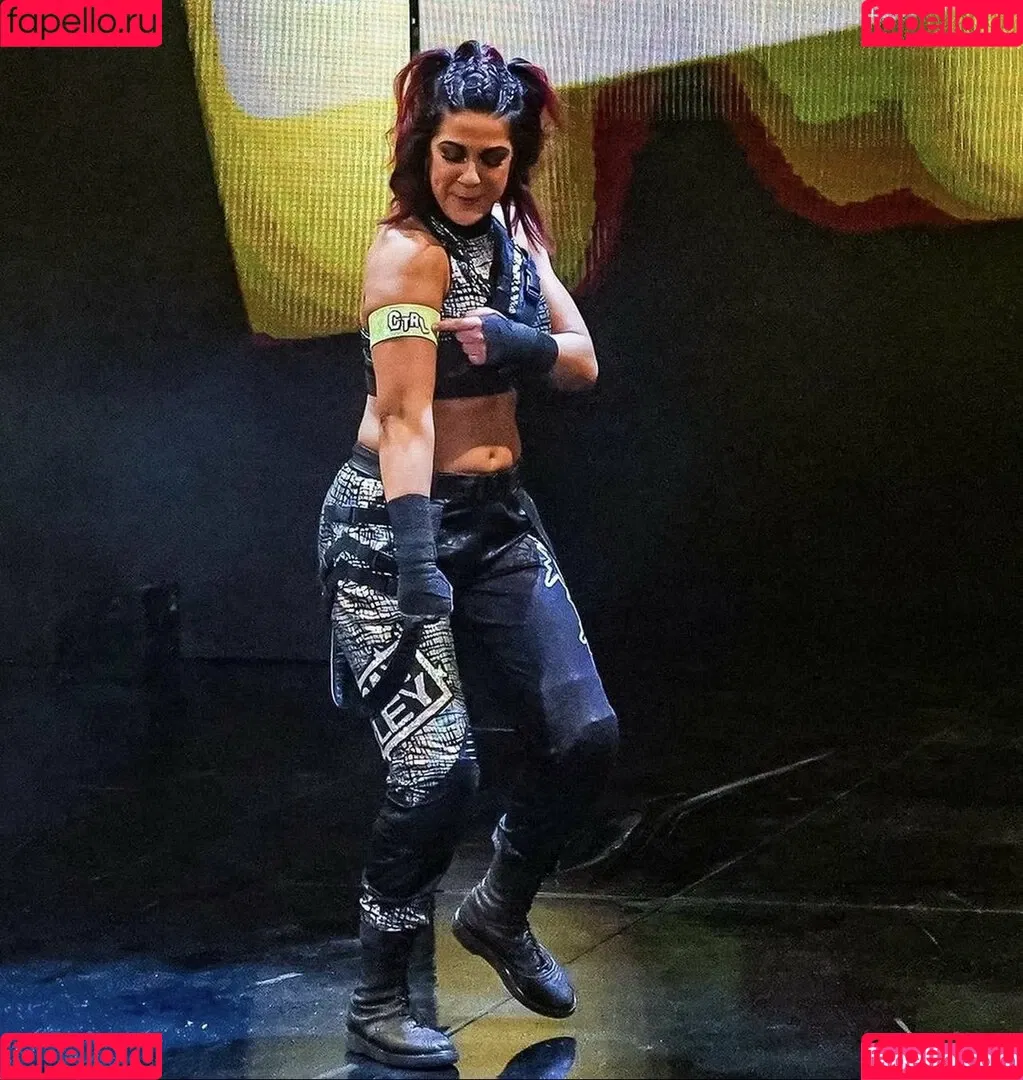 Bayley / Pamela Rose Martinez / bayley.r / https: / itsmebayley Onlyfans Photo Gallery 