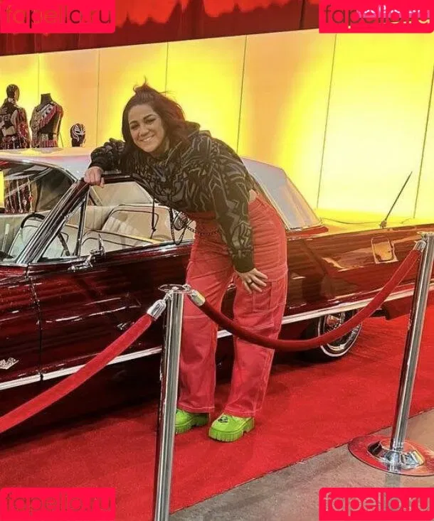 Bayley / Pamela Rose Martinez / bayley.r / https: / itsmebayley Onlyfans Photo Gallery 