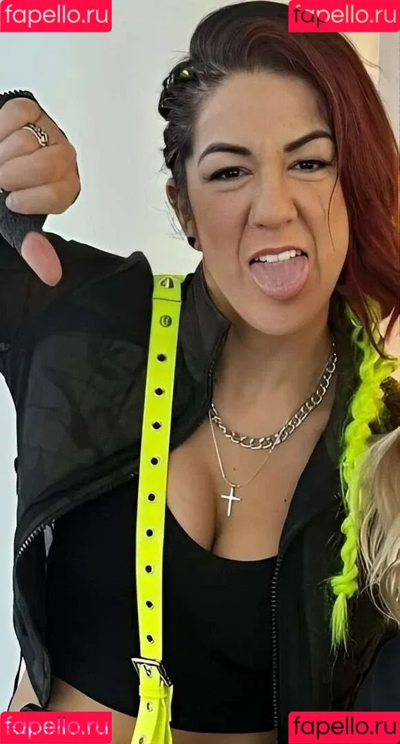 Bayley / Pamela Rose Martinez / bayley.r / https: / itsmebayley Onlyfans Photo Gallery 