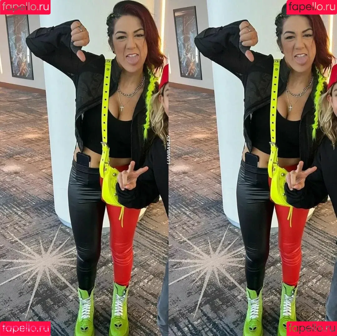 Bayley / Pamela Rose Martinez / bayley.r / https: / itsmebayley Onlyfans Photo Gallery 