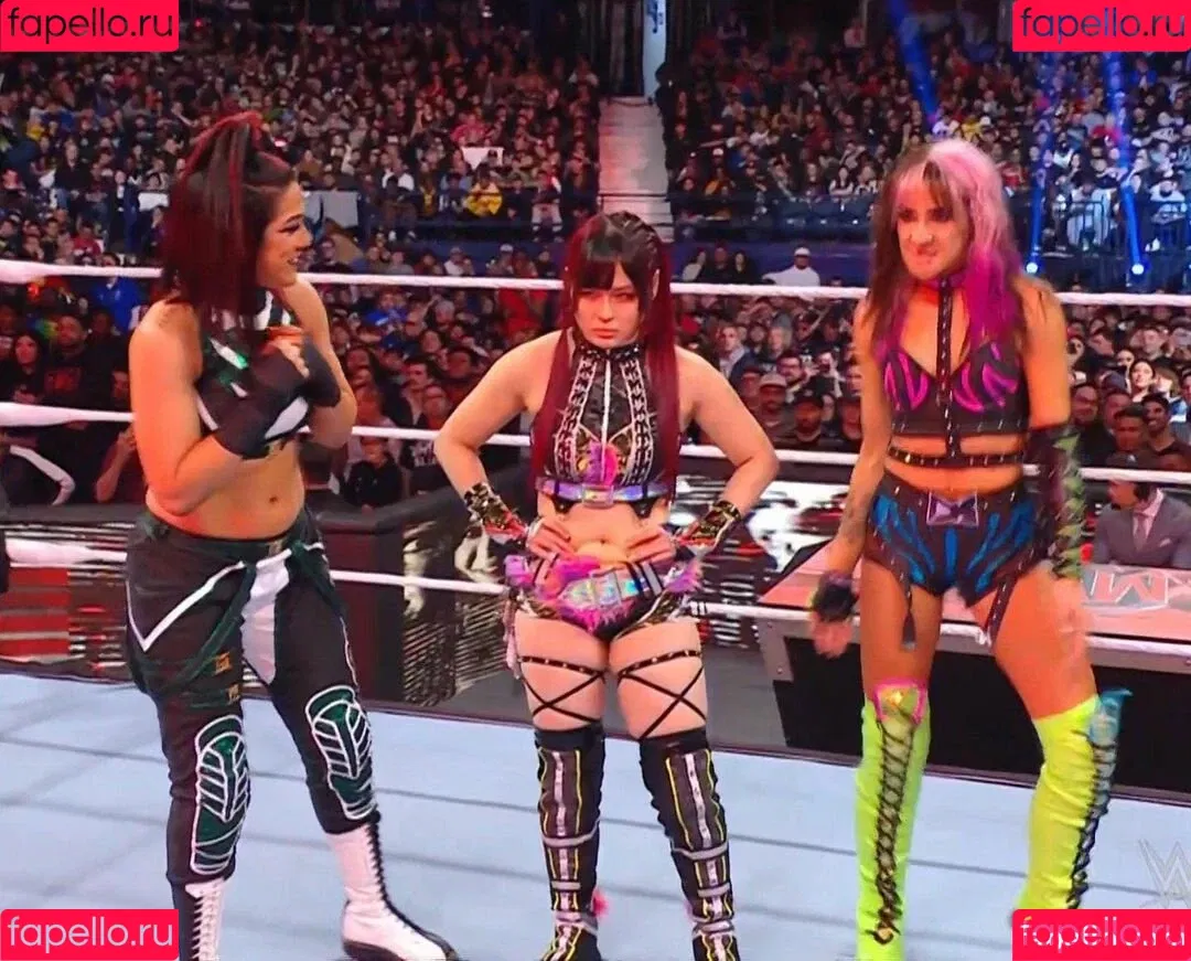 Bayley / Pamela Rose Martinez / bayley.r / https: / itsmebayley Onlyfans Photo Gallery 