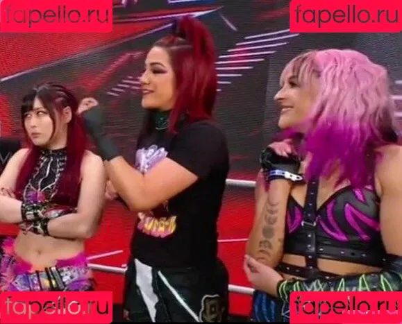 Bayley / Pamela Rose Martinez / bayley.r / https: / itsmebayley Onlyfans Photo Gallery 