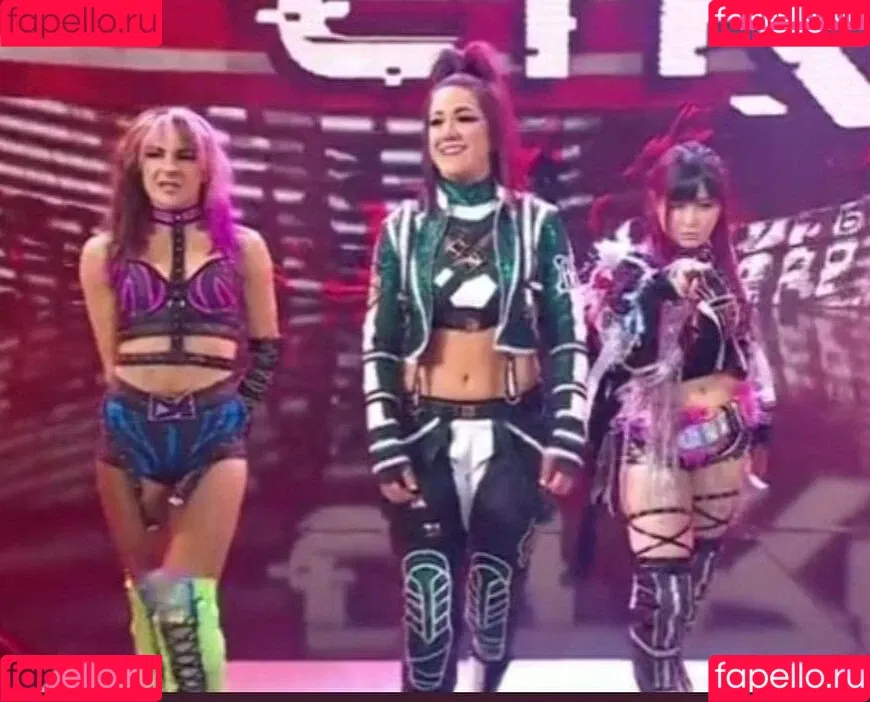 Bayley / Pamela Rose Martinez / bayley.r / https: / itsmebayley Onlyfans Photo Gallery 