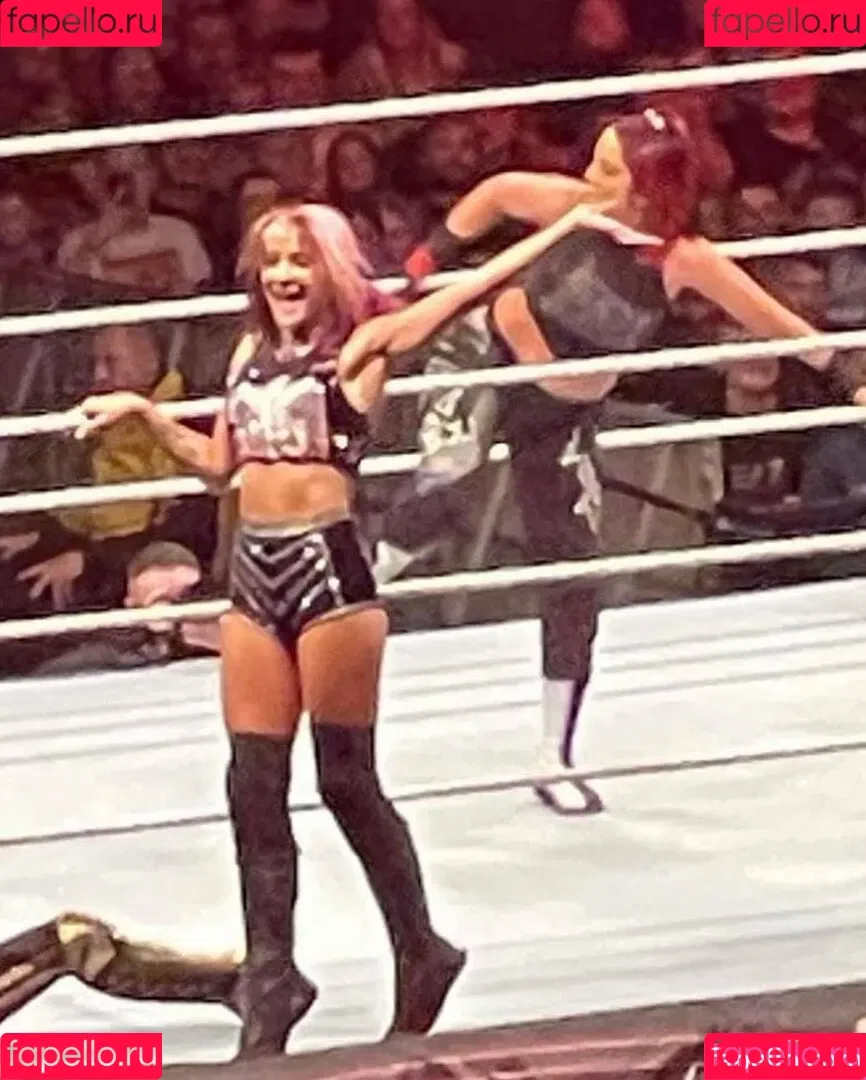 Bayley / Pamela Rose Martinez / bayley.r / https: / itsmebayley Onlyfans Photo Gallery 