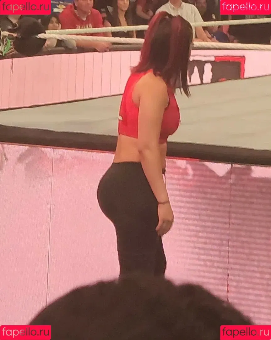 Bayley / Pamela Rose Martinez / bayley.r / https: / itsmebayley Onlyfans Photo Gallery 