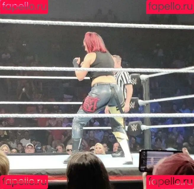 Bayley / Pamela Rose Martinez / bayley.r / https: / itsmebayley Onlyfans Photo Gallery 