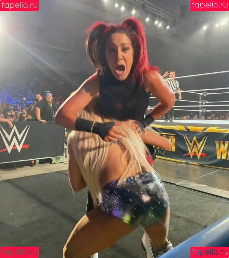 Bayley / Pamela Rose Martinez / bayley.r / https: / itsmebayley Onlyfans Photo Gallery 