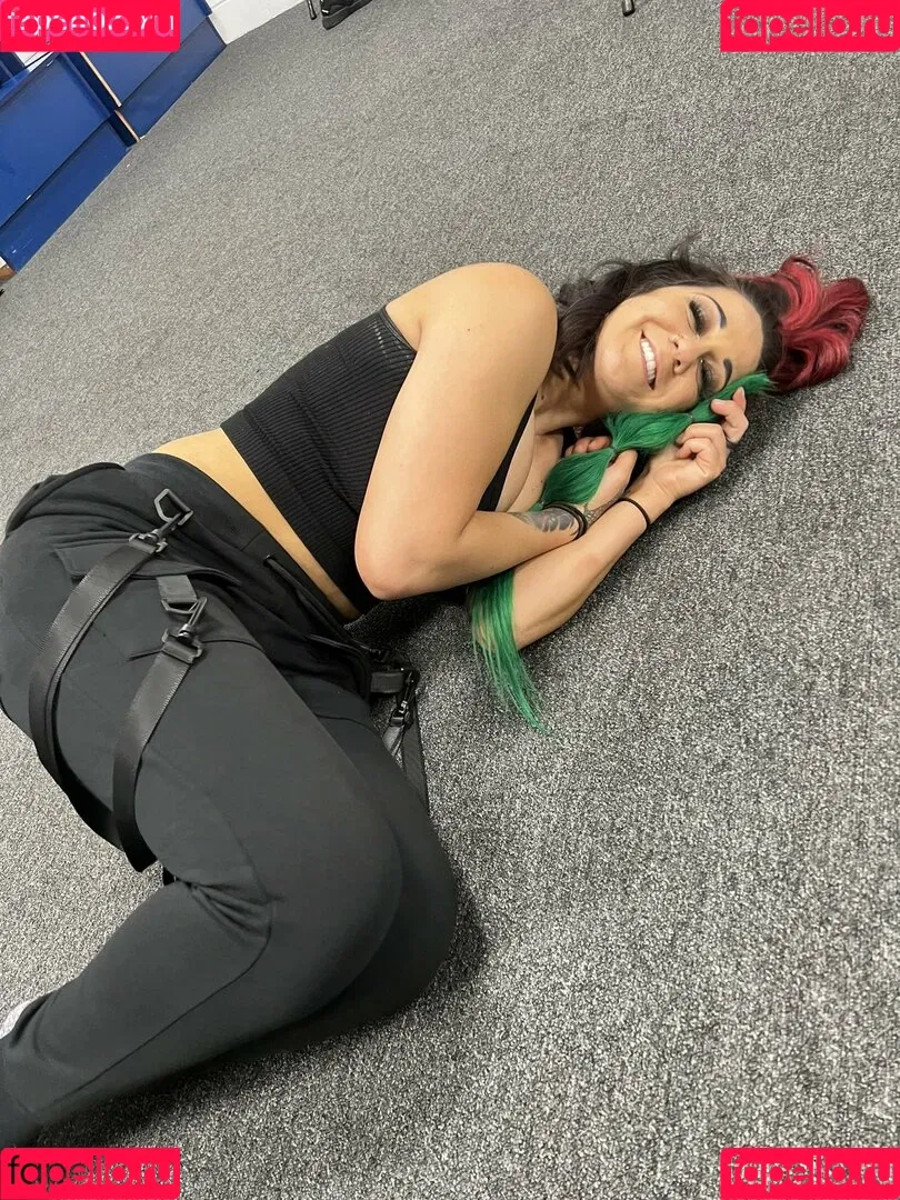 Bayley / Pamela Rose Martinez / bayley.r / https: / itsmebayley Onlyfans Photo Gallery 